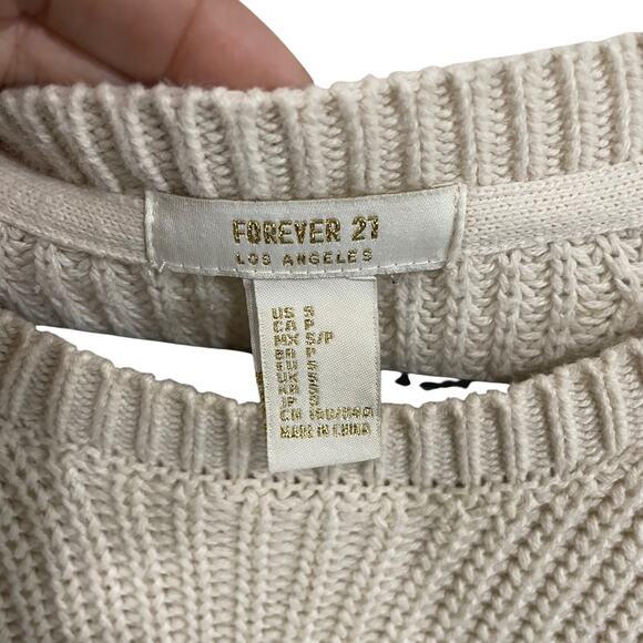 FOREVER 21 Women’s Crewneck Sweater Size Small - Picture 4 of 5